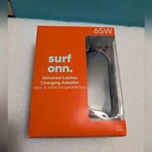 NWT Surf Onn. Universal Laptop Charging Adapter 65W, 10 Tips